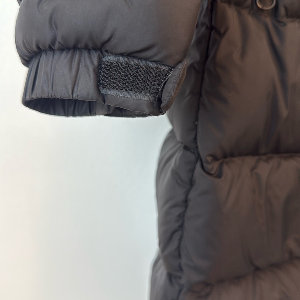 North Face Women's Down Parka - Picture 5 of 9